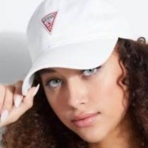 White Guess Jeans hat